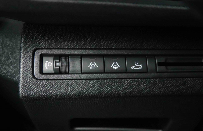 PEUGEOT_PEUGEOT_3008_2654228_22.jpg