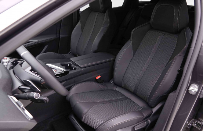 PEUGEOT_PEUGEOT_3008_2654709_36.jpg