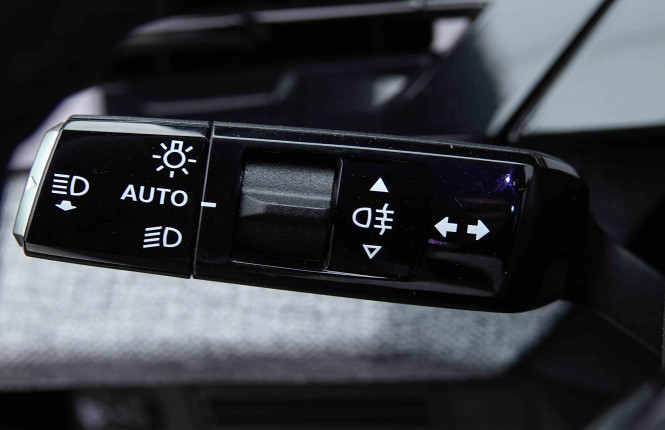 PEUGEOT_PEUGEOT_3008_2655570_15.jpg PEUGEOT_PEUGEOT_3008_2655570_15.jpg