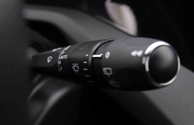 PEUGEOT_PEUGEOT_308_2547299_16.jpg