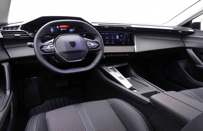 PEUGEOT_PEUGEOT_308_2548265_7.jpg