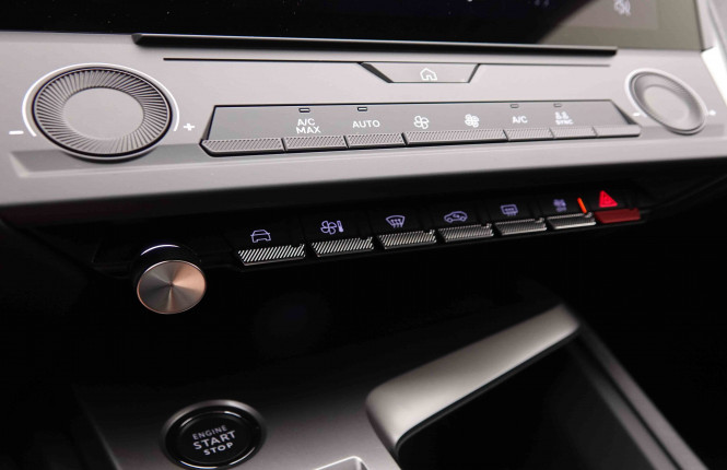 PEUGEOT_PEUGEOT_308_2549656_14.jpg