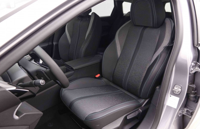 PEUGEOT_PEUGEOT_308_2549658_6.jpg