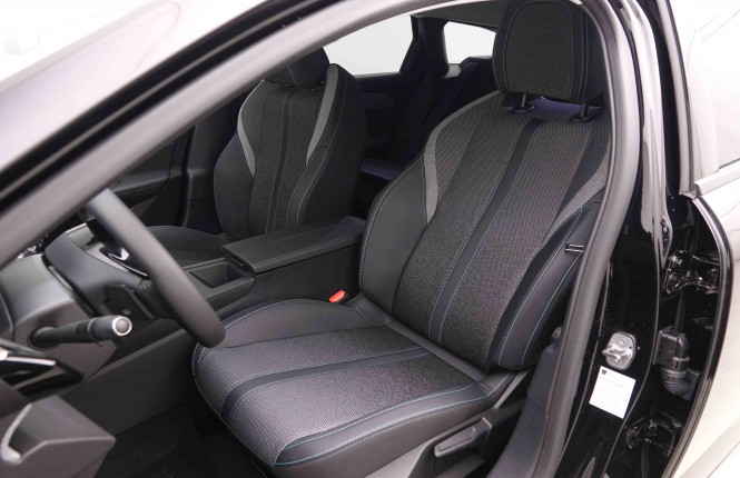PEUGEOT_PEUGEOT_308_2549659_6.jpg