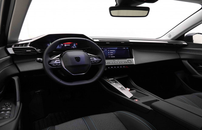 PEUGEOT_PEUGEOT_308_2549659_7.jpg