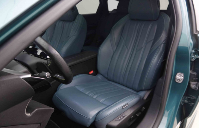 PEUGEOT_PEUGEOT_308_2550242_7.jpg