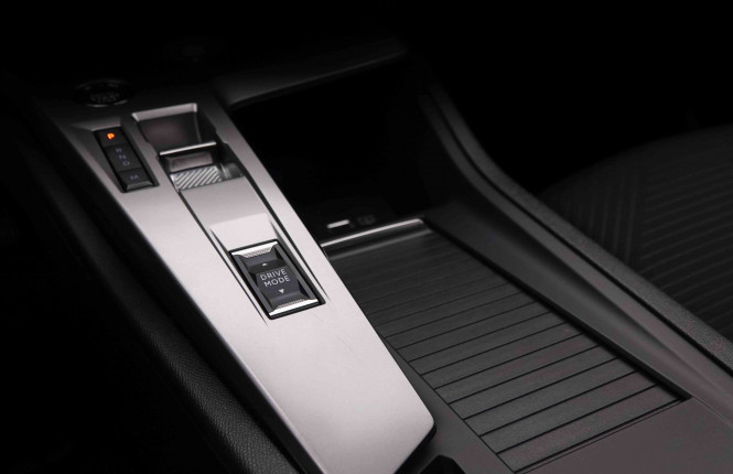 PEUGEOT_PEUGEOT_308_2550392_13.jpg PEUGEOT_PEUGEOT_308_2550392_13.jpg