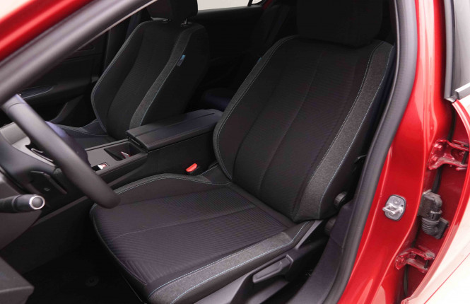 PEUGEOT_PEUGEOT_308_2550392_6.jpg PEUGEOT_PEUGEOT_308_2550392_6.jpg