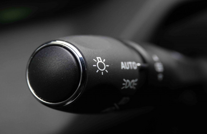 PEUGEOT_PEUGEOT_308_2550565_17.jpg