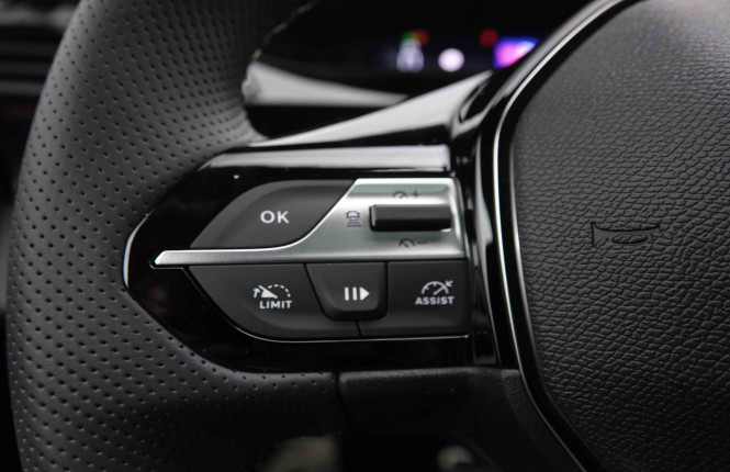PEUGEOT_PEUGEOT_308_2550567_18.jpg