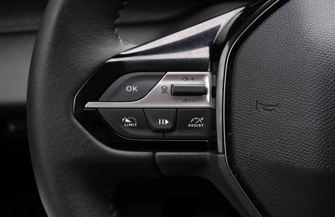 PEUGEOT_PEUGEOT_308_2550926_18.jpg PEUGEOT_PEUGEOT_308_2550926_18.jpg