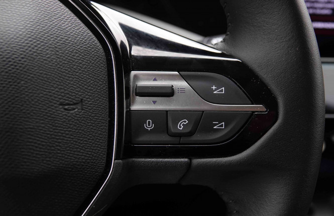 PEUGEOT_PEUGEOT_308_2550926_19.jpg PEUGEOT_PEUGEOT_308_2550926_19.jpg