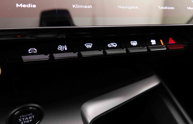 PEUGEOT_PEUGEOT_308_2550928_14.jpg PEUGEOT_PEUGEOT_308_2550928_14.jpg