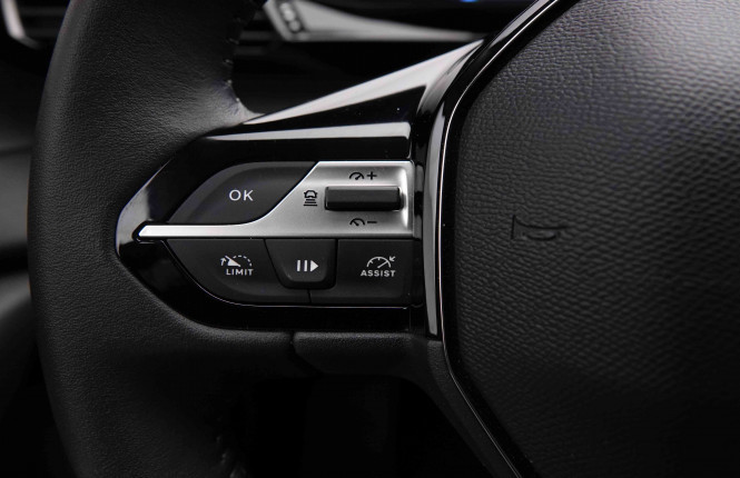 PEUGEOT_PEUGEOT_308_2550928_18.jpg PEUGEOT_PEUGEOT_308_2550928_18.jpg