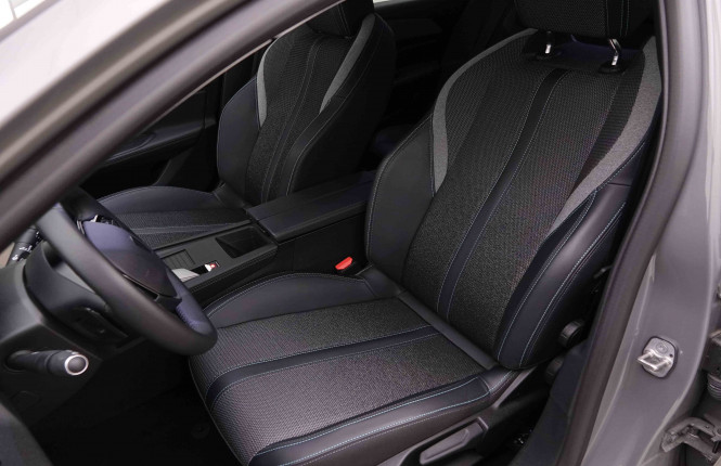 PEUGEOT_PEUGEOT_308_2550962_6.jpg PEUGEOT_PEUGEOT_308_2550962_6.jpg