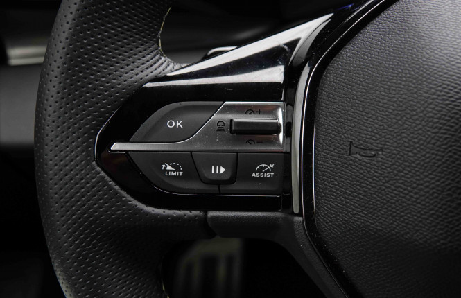 PEUGEOT_PEUGEOT_308_2550990_18.jpg PEUGEOT_PEUGEOT_308_2550990_18.jpg