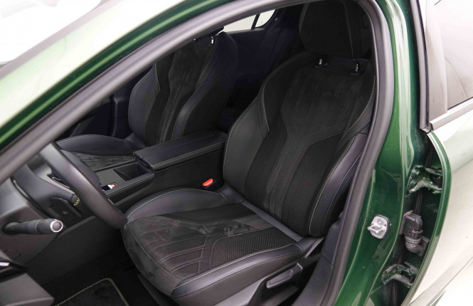 PEUGEOT_PEUGEOT_308_2551072_6.jpg