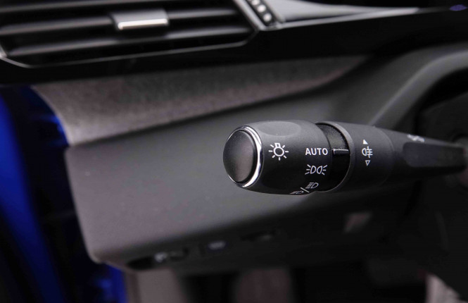 PEUGEOT_PEUGEOT_308_2551092_15.jpg PEUGEOT_PEUGEOT_308_2551092_15.jpg