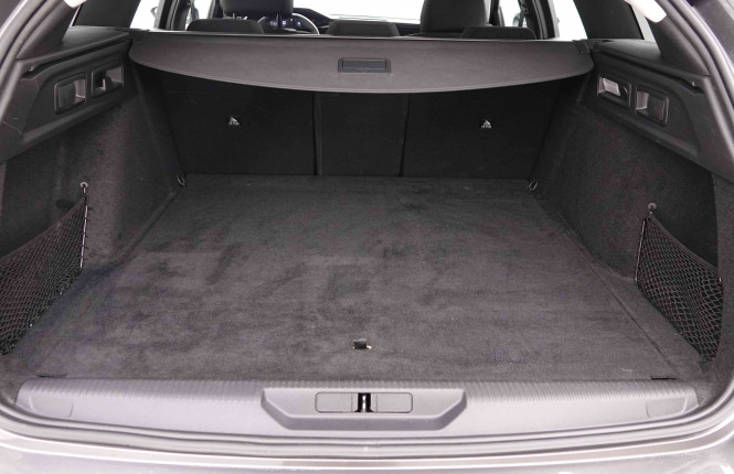 PEUGEOT_PEUGEOT_308_2551249_5.jpg
