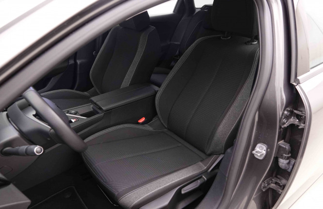 PEUGEOT_PEUGEOT_308_2551249_6.jpg