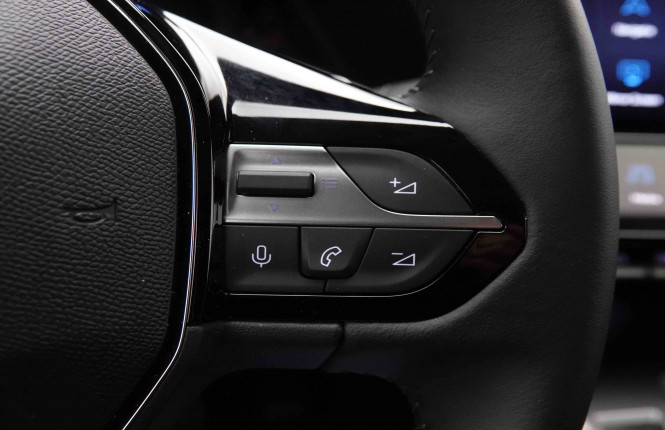 PEUGEOT_PEUGEOT_308_2652096_18.jpg PEUGEOT_PEUGEOT_308_2652096_18.jpg