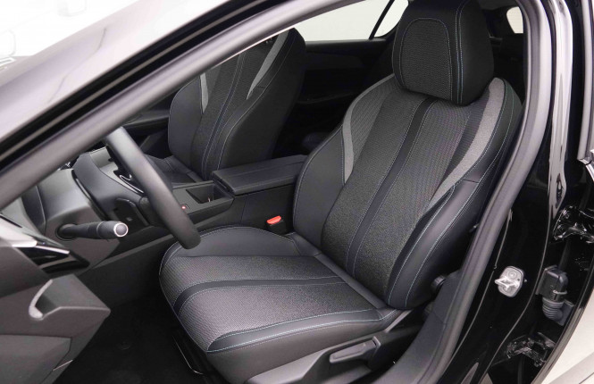 PEUGEOT_PEUGEOT_308_2652599_6.jpg