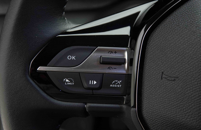 PEUGEOT_PEUGEOT_308_2653609_19.jpg