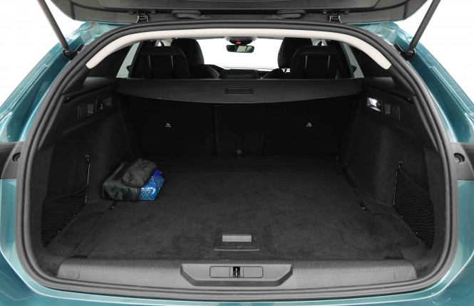 PEUGEOT_PEUGEOT_308_2653609_5.jpg