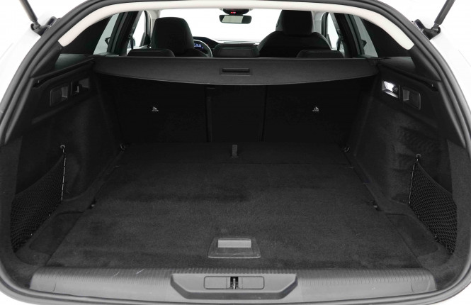 PEUGEOT_PEUGEOT_308_2653613_5.jpg