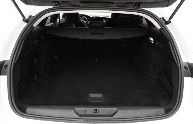 PEUGEOT_PEUGEOT_308_2653614_5.jpg