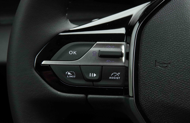 PEUGEOT_PEUGEOT_308_2653645_18.jpg