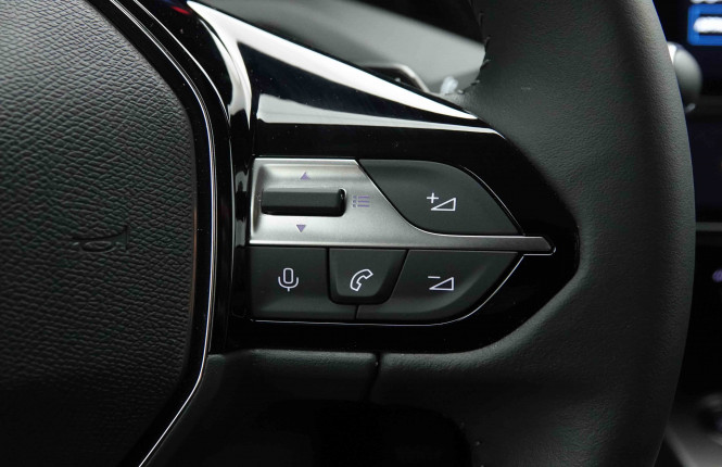 PEUGEOT_PEUGEOT_308_2653645_19.jpg