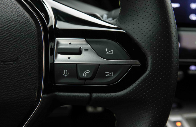 PEUGEOT_PEUGEOT_308_2653808_19.jpg