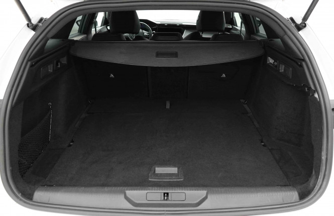 PEUGEOT_PEUGEOT_308_2653808_5.jpg