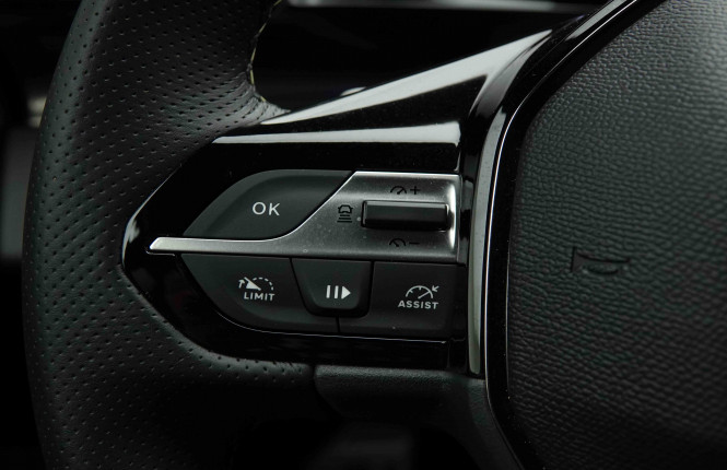 PEUGEOT_PEUGEOT_308_2653811_18.jpg