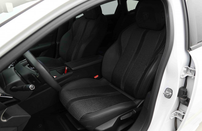 PEUGEOT_PEUGEOT_308_2653814_6.jpg
