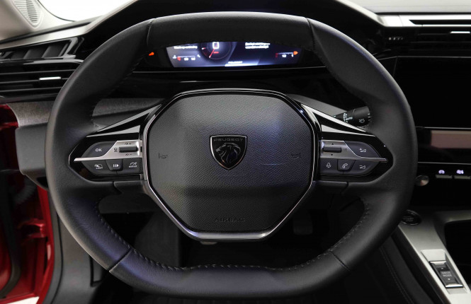 PEUGEOT_PEUGEOT_308_2653859_8.jpg