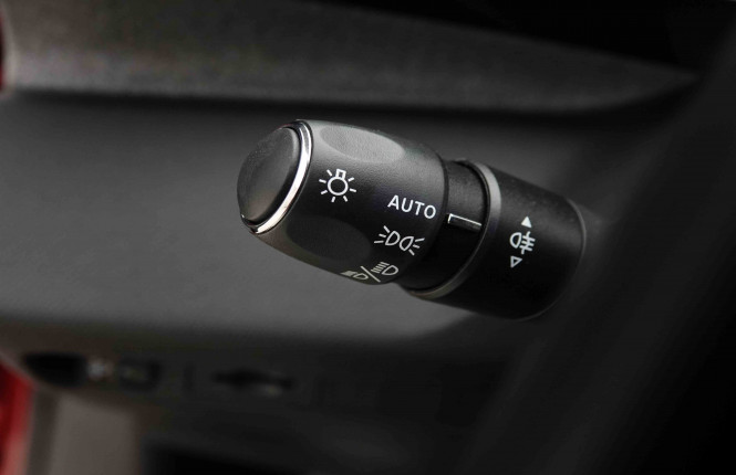 PEUGEOT_PEUGEOT_308_2653870_15.jpg PEUGEOT_PEUGEOT_308_2653870_15.jpg