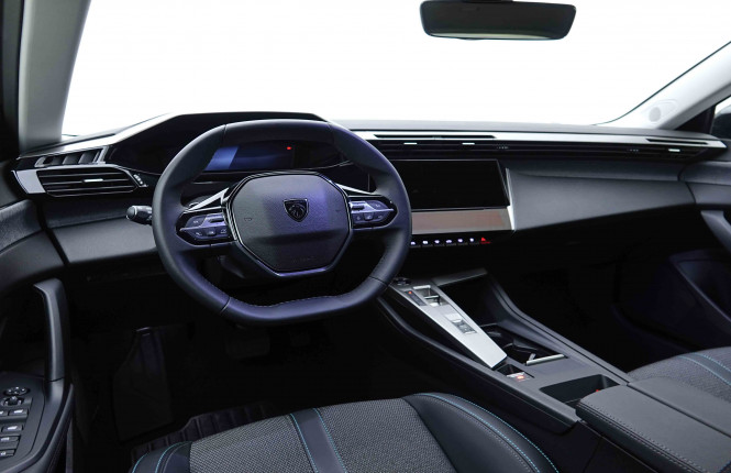 PEUGEOT_PEUGEOT_308_2655085_7.jpg