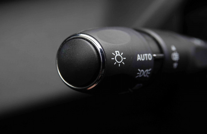 PEUGEOT_PEUGEOT_408_2548241_18.jpg