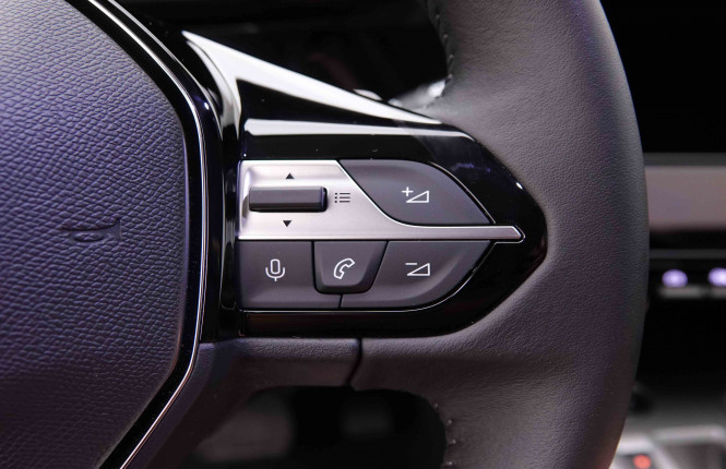 PEUGEOT_PEUGEOT_408_2548807_18.jpg