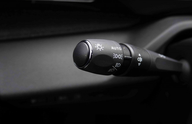 PEUGEOT_PEUGEOT_408_2550593_16.jpg PEUGEOT_PEUGEOT_408_2550593_16.jpg