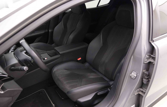 PEUGEOT_PEUGEOT_408_2551835_7.jpg