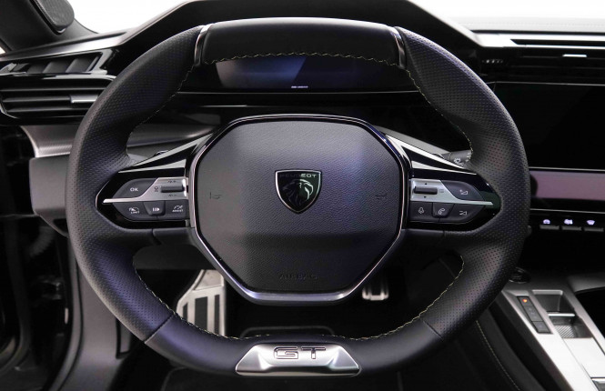 PEUGEOT_PEUGEOT_408_2551836_9.jpg