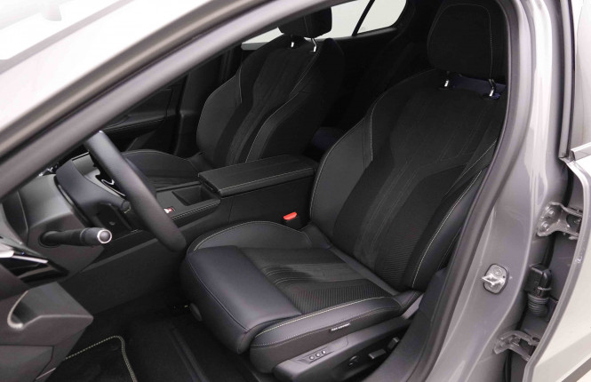 PEUGEOT_PEUGEOT_408_2652263_7.jpg