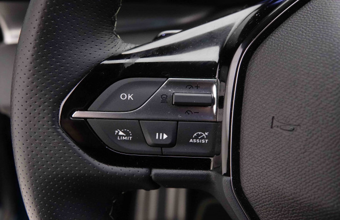 PEUGEOT_PEUGEOT_408_2652563_18.jpg