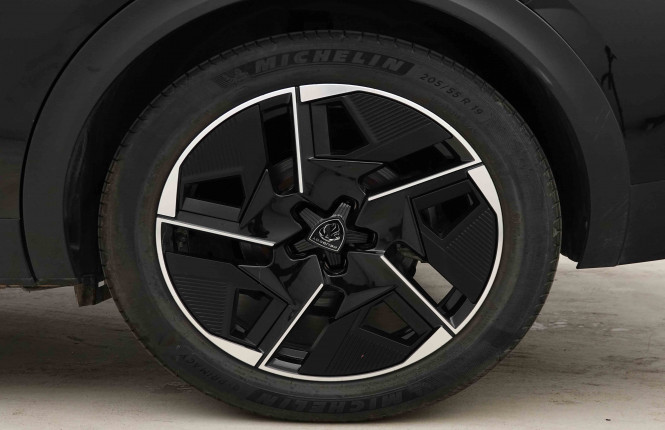 PEUGEOT_PEUGEOT_408_2653879_20.jpg PEUGEOT_PEUGEOT_408_2653879_20.jpg