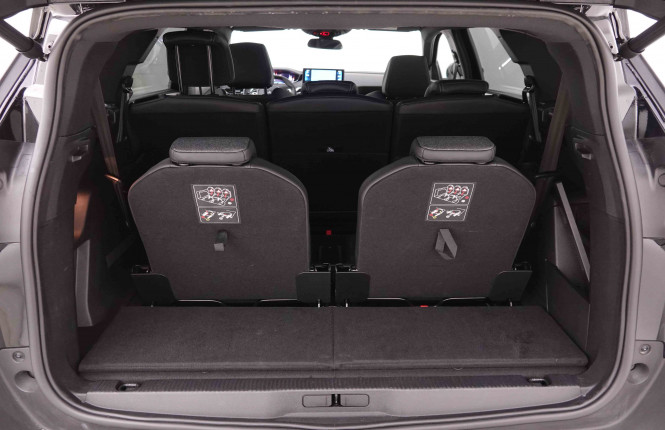 PEUGEOT_PEUGEOT_5008_2548165_6.jpg