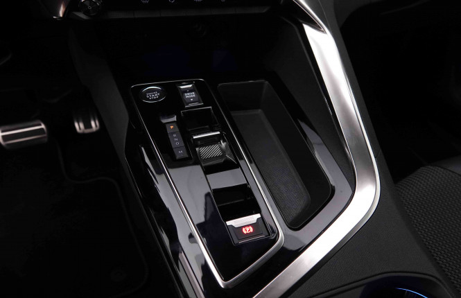 PEUGEOT_PEUGEOT_5008_2548232_16.jpg
