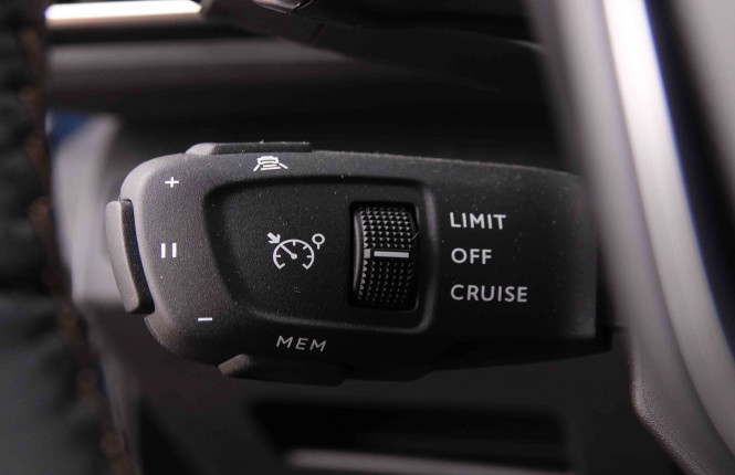 PEUGEOT_PEUGEOT_5008_2548232_20.jpg